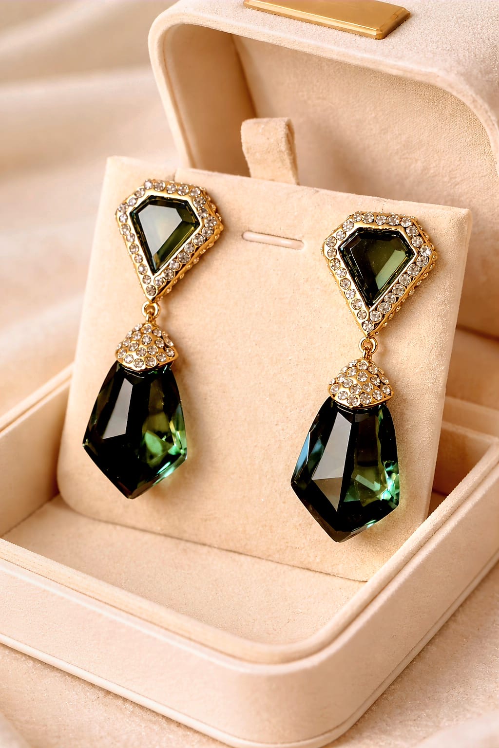 Hélina™ EU Retro Irregular Shape Clip-On Earrings