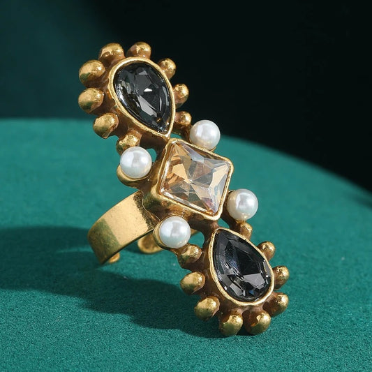 Fiora™ Vintage Luxury Crystal Ring