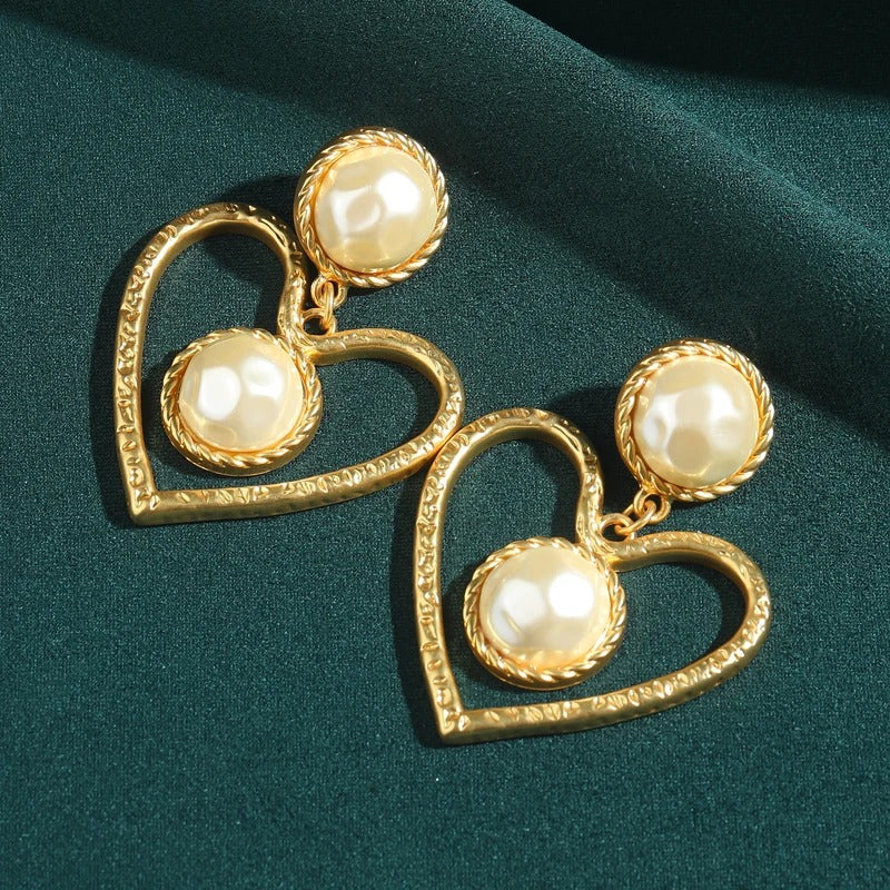 Ahrelia™ Vintage Gold Pearl Heart Drop Earrings