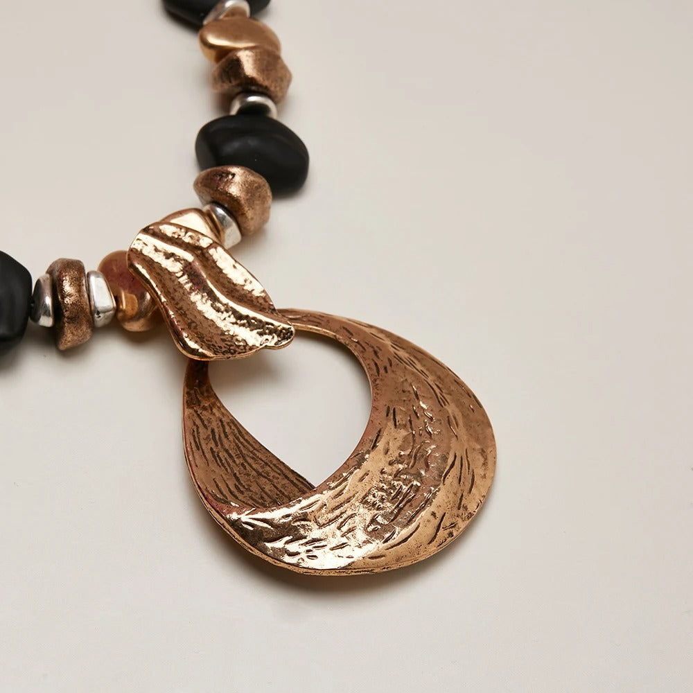 Laurent™ Retro Pearl Pendant Necklace