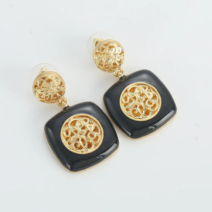 Camille™ Vintage Black Square Drop Earrings