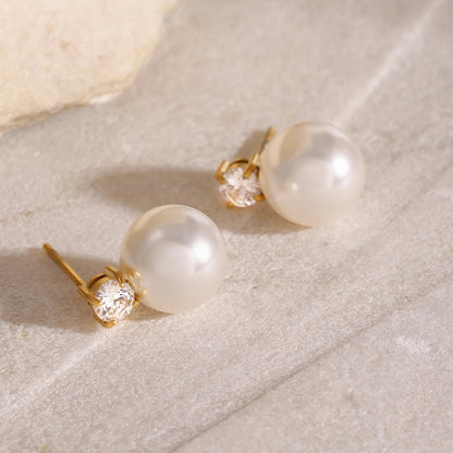Noémie™ Round Pearl Diamond Stud Earrings