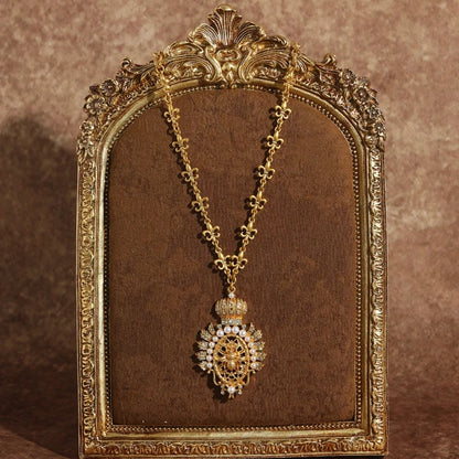 Anaïs™ Vintage Pearl Bee Pendant Necklace