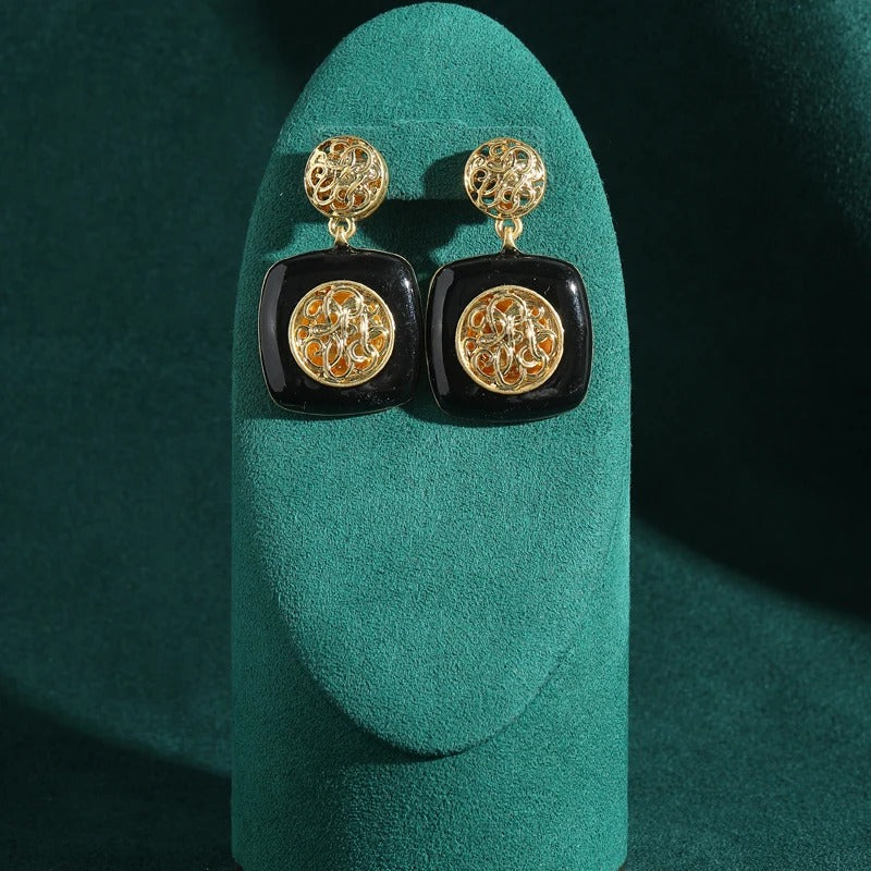 Camille™ Vintage Black Square Drop Earrings