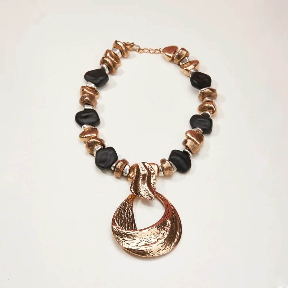 Laurent™ Retro Pearl Pendant Necklace