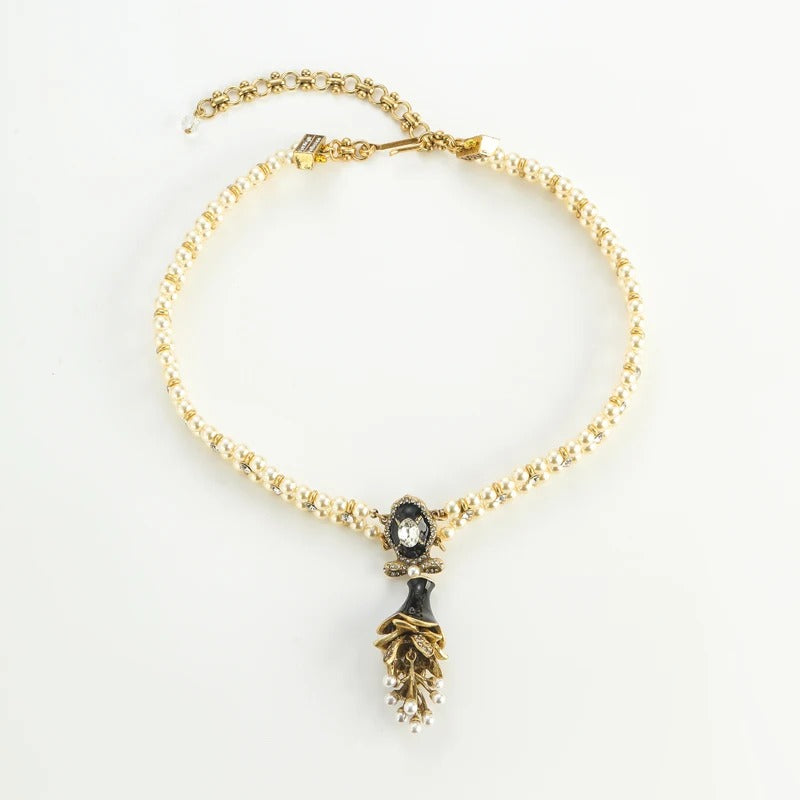 Fernanda™ Vintage Pearl Flower Black Crystal Necklace