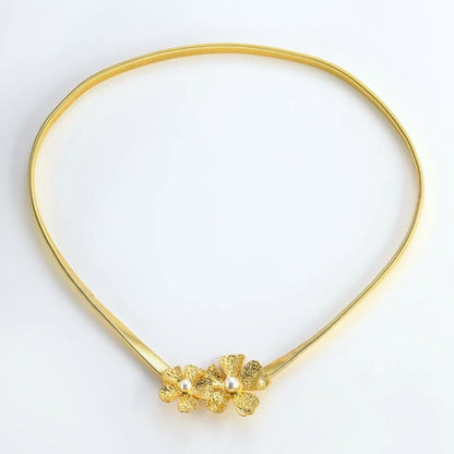 Maravie™ Boho Bloom Pearl Necklace Vintage-inspired floral charm meets pe