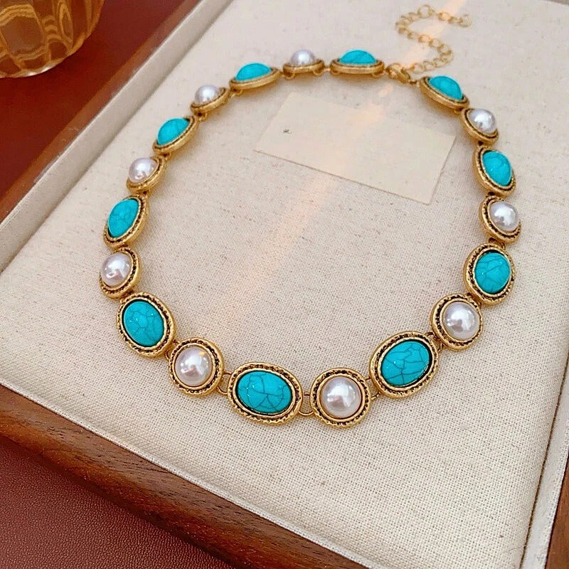 Vintessa™Vintage Geometric Statement Necklace